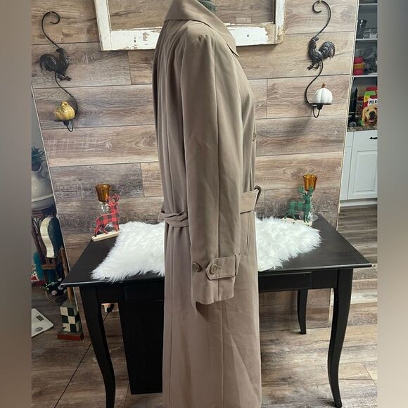 Jacqueline Ferrar Ladies Trench Coat, Taupe, Vintage - Picture 4 of 15
